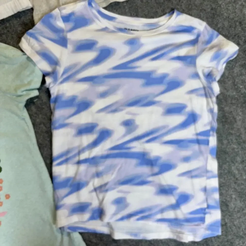 Girls Tops Lot of 4 XL-XXL 12-16 Crewcuts Gap Kids Old Navy Floral Tees Tanks